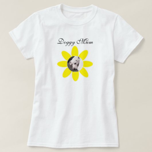 Foto van Cute Dog op -gele mam T-shirt (Design voorkant)
