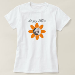 Foto van Cute Dog op  Oranje Daisy Mum T-shirt
