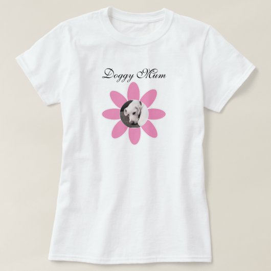 Foto van Cute Dog op roze mam T-shirt (Design voorkant)
