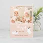 Foto van Cute Hoppy Easter Bunny Rabbit Feestdagenkaart (Staand voorkant)
