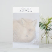 Foto van Cute Little Fox gekrompen in Winter Briefpapier (Staand voorkant)