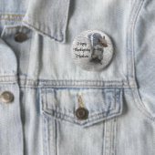 Foto van Cute Little Squirrel met Fluffy Tail Ronde Button 5,7 Cm (In situ)