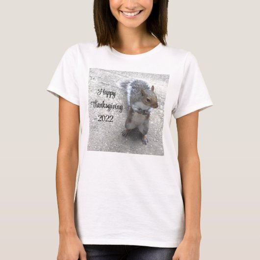 Foto van Cute Little Squirrel met Fluffy Tail T-shirt (Voorkant)