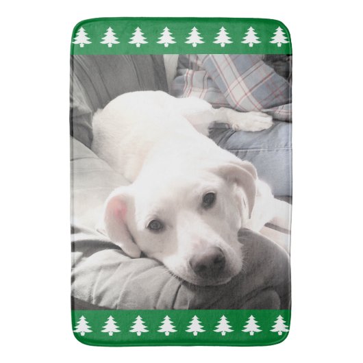 Foto van Cute White Dog Green Kerstbomen Bath Badmat (Voorkant Verticaal)