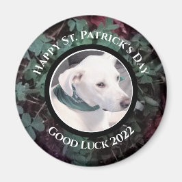Foto van Cute White Dog Green Shamrocks Clovers Magneet