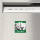 Foto van Cute White Puppy Dog St. Patrick's Day Magneet (Insitu (Vaatwasser))