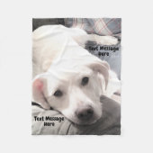 Foto van Cute White Puppy Dog with Dad op Couch Fleece Deken (Voorkant)