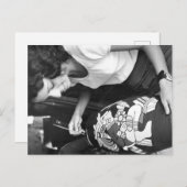  foto van damesschilderaardewerk briefkaart (Voorkant / Achterkant)