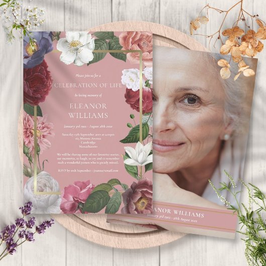 Foto van de begrafenis van de roze roze rozenroze kaart