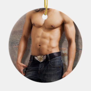 Foto van de bengele borst van man keramisch ornament