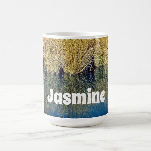 Foto van de Grass Blue Water Reflection Photo Natu Koffiemok (Center)