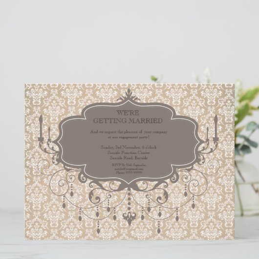 Foto van de Kroonluchter van de Partij van het Kaart (Staand voorkant)