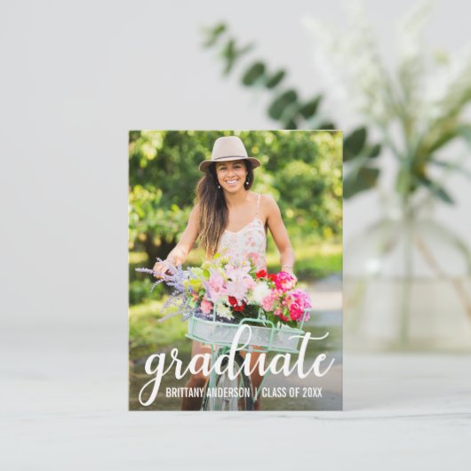 Foto van de moderne Afstuderen Aankondigingskaart (Staand voorkant)