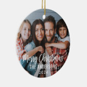 Foto van de moderne Manuscript Merry-kerstfamilie Keramisch Ornament (Rechts)