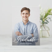 Foto van de moderne Royal Blue & Gold Graduation P Kaart (Staand voorkant)