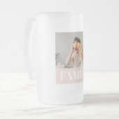 Foto van de moderne roze liefdesfamilie matglas bierpul (Voorkant links)