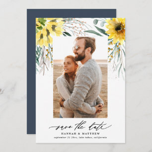 Foto van de moderne rustige botanische eucalyptusz save the date