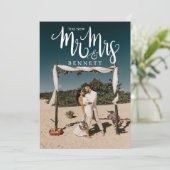 Foto van de nieuwe heer Mrs Elopement Wedding Anno Kaart (Staand voorkant)