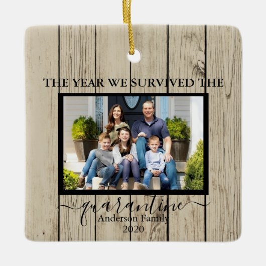 Foto van de Quarantine Faux Hood Keramisch Ornament (Voorkant)