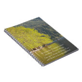 Foto van de reflectie op het meer van Serenity Pra Notitieboek (Rechterzijde)