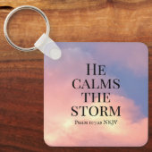 Foto van de roze hemel Hij kalmeert de Bijbelversi Sleutelhanger (Voorkant)