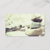 foto van de tranquil rock cairn en stream natuur visitekaartje (Achterkant)