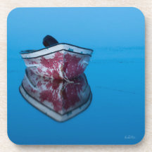 foto van een boot op het water