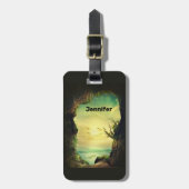 Foto van een grot die een tropisch Zee overziet Bagagelabel (Voorkant verticaal)