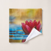  foto van een Lotus Flower in een Pond Bad Handdoek (Wasdoekje)