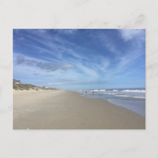 Foto van een Low Tide Beach Scene met Blauwe Wolke Briefkaart (Voorkant)