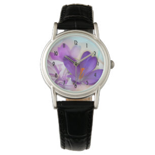 Foto van een  Paarse Lente Crocus Horloge