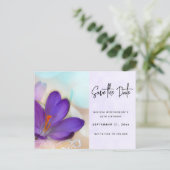 Foto van een Paarse lentescrocus Save the Date Uitnodiging Briefkaart (Staand voorkant)
