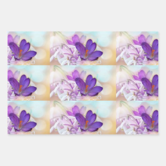 Foto van een  Paarse Spring Crocus Patterned Inpakpapier Vel (Voorkant 3)