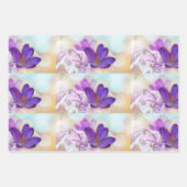 Foto van een  Paarse Spring Crocus Patterned Inpakpapier Vel (Voorkant 2)