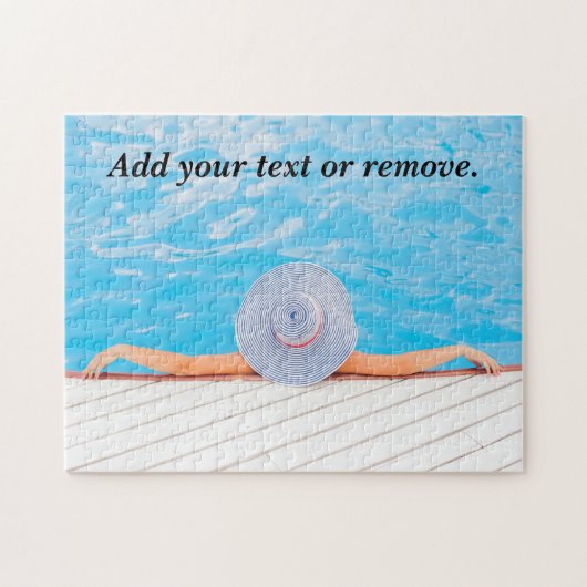 Foto van een vrouw die ontspannen is in een zwemba legpuzzel (Horizontaal)