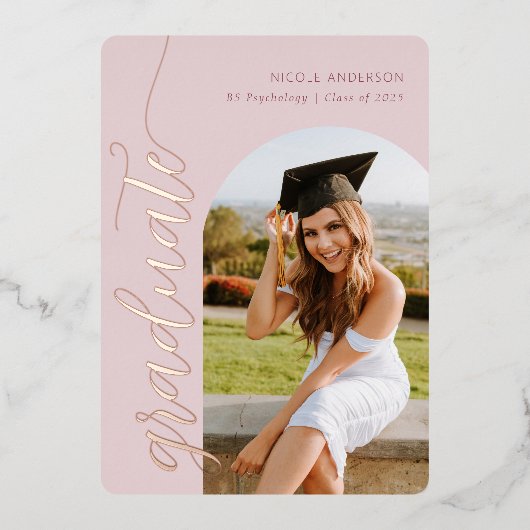 Foto van Elegant Script Roos Roze Afstuderen Folie Uitnodiging (Voorkant)