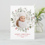 Foto van Elegant Winter Foliage en Holly Berries Feestdagenkaart (Staand voorkant)