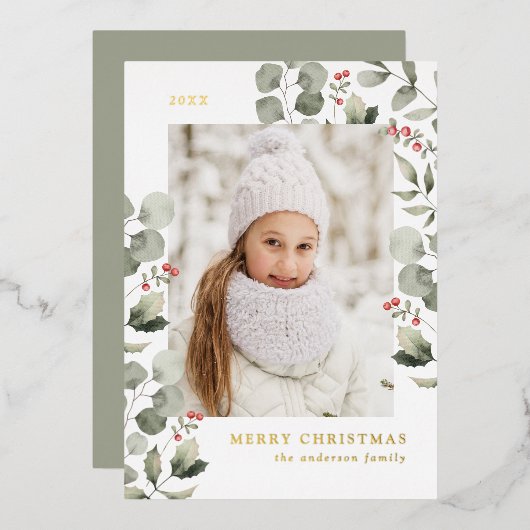 Foto van Elegant Winter Foliage en Holly Berries Folie Feestdagenkaart (Voorkant / Achterkant)