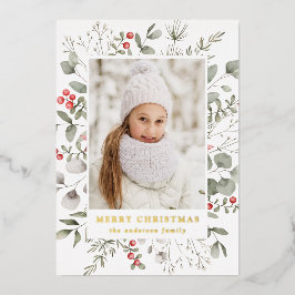 Foto van Elegant Winter Foliage en Holly Berries Folie Feestdagenkaart