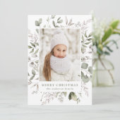 Foto van Elegant Winter Foliage en Snowberries Feestdagenkaart (Staand voorkant)
