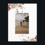 Foto van Fall Wedding Foto Foto van Post Kaart<br><div class="desc">Dit tijdloze,  romantische ontwerp kenmerkt een modern manuscript dat met gewaagde teksten in paren wordt gerangschikt. Neem contact met me op als je hulp nodig hebt bij dit ontwerp.</div>