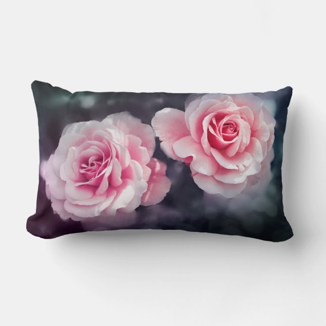 Foto van Feminine Pink Roses Floral Kussen (Voorkant)