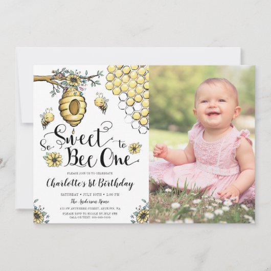 Foto van Floral Beehive Honey Sweet Bee 1e verjaar Kaart (Voorkant)