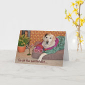 Foto van glamorous dog with martini. Voormalig. Kaart (Gele Bloem)