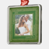 Foto van gouden en groene paren metalen ornament (Links)