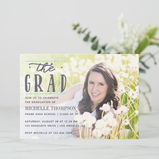 Foto van Gray and Blue Chevron Afstuderen Kaart (Staand voorkant)