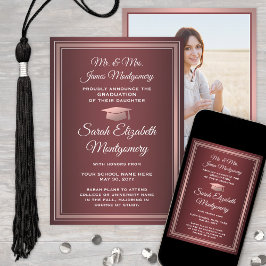 Foto van het Afstuderen van ouders Burgundy Red &  Aankondiging