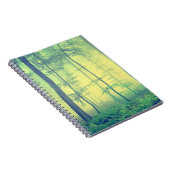 foto van het bos van de jonge generatie. notitieboek (Rechterzijde)