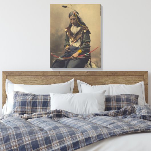 foto van het Cherokee-Man met Bow Canvas Afdruk (Insitu (Slaapkamer))