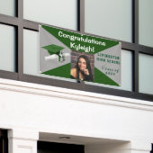 Foto van het groene en grijze Afstuderen Spandoek (Buitenkant Gebouw)
